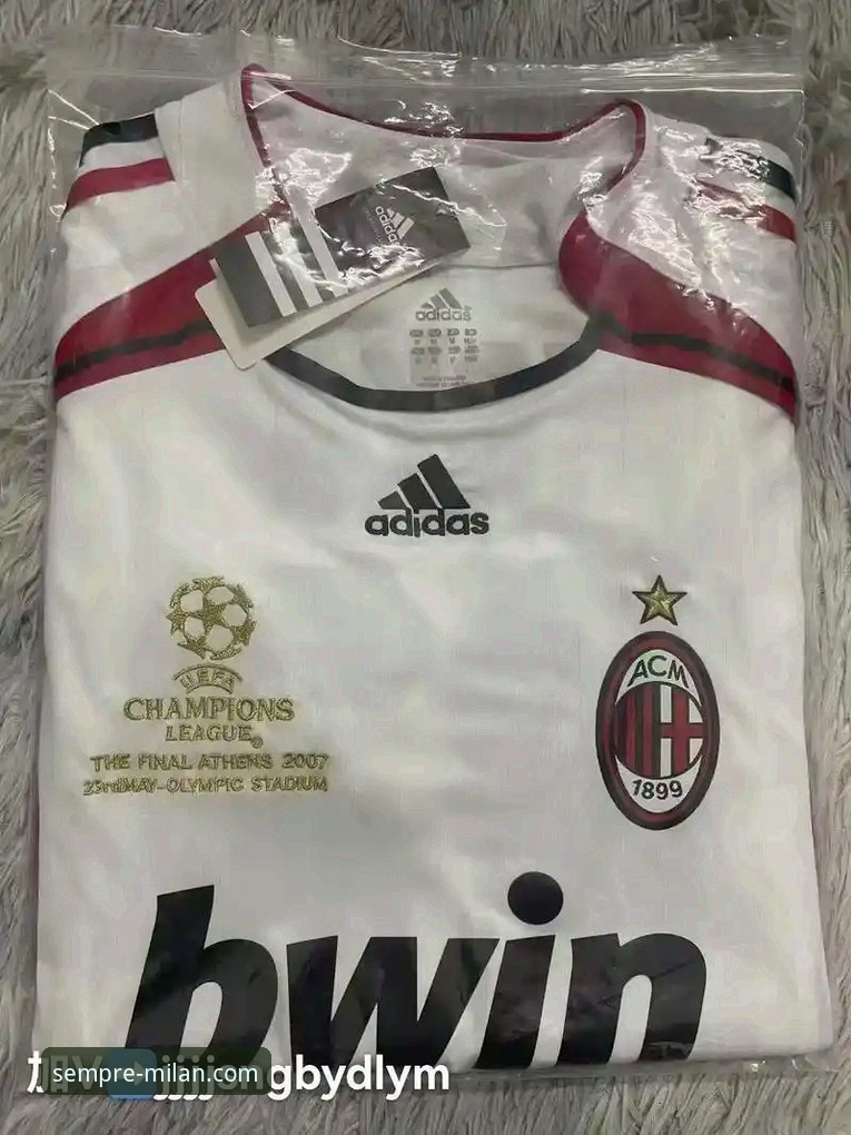 如何购买米兰球衣 米兰体育平台一站式体验报告:从购买官方球衣到会员特权的深度评测